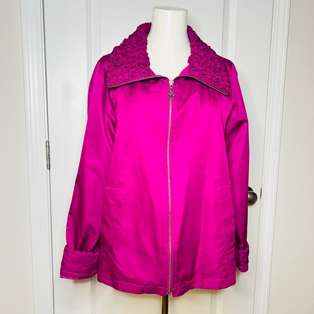 Susan Graver fuchsia ruched collar size large